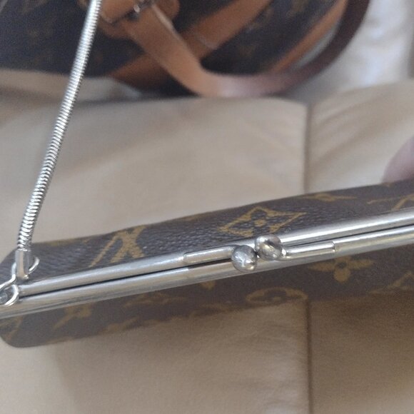 💯% Authentic RARE LOUIS V French Co Bucket Bag pm & KISSLOCK CLUTCH  full set! - Picture 3 of 16